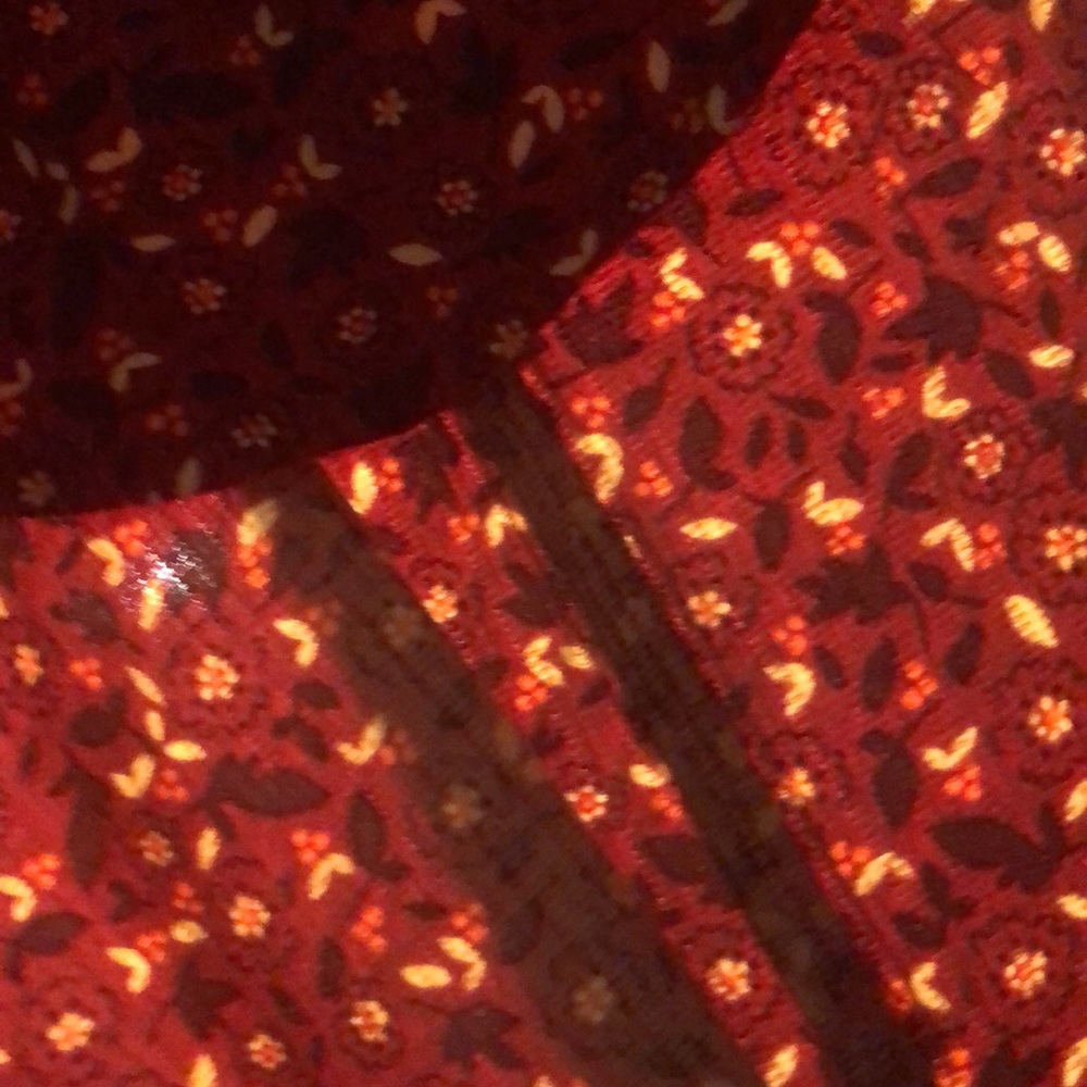 Blouse - Picture 7 of 8
